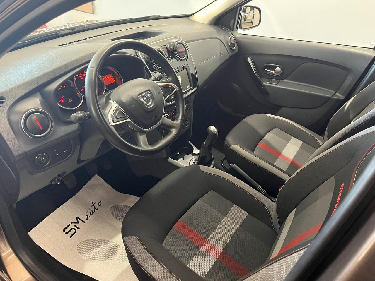 DACIA SANDERO STEPWAY TECHROAD 900TCE 90CV SOLO 35.000KM