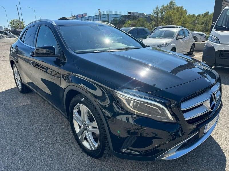 Mercedes-Benz GLA 200 CDI AUTOMATIC Premium