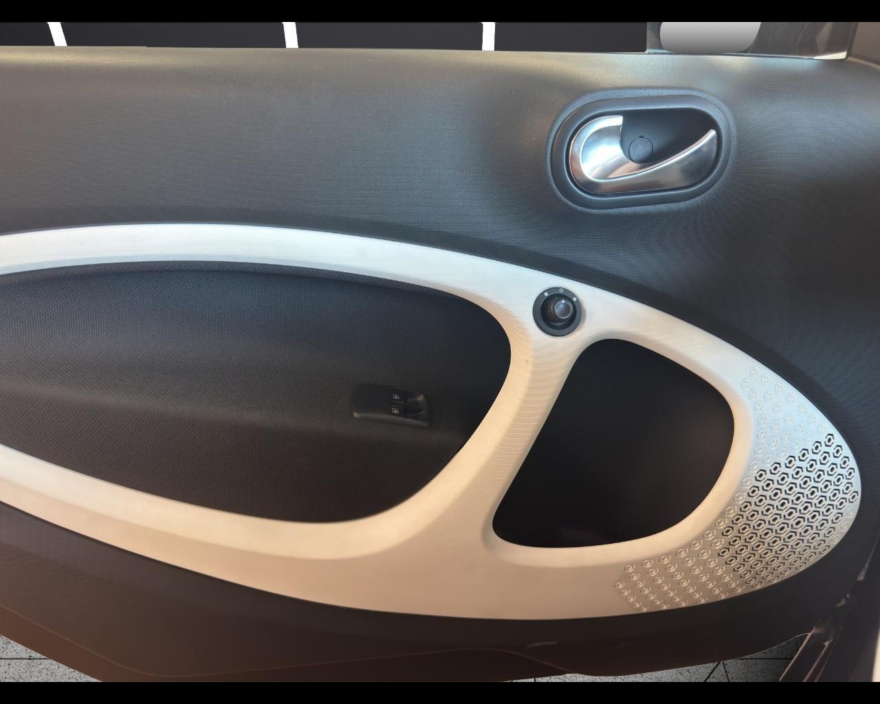 SMART fortwo 3ªs.(C/A453) - fortwo 70 1.0 twinamic Passion