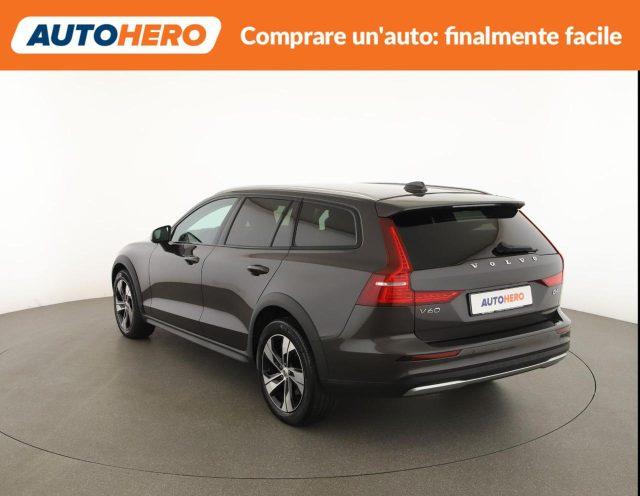 VOLVO V60 Cross Country B4 (d) AWD automatico Plus
