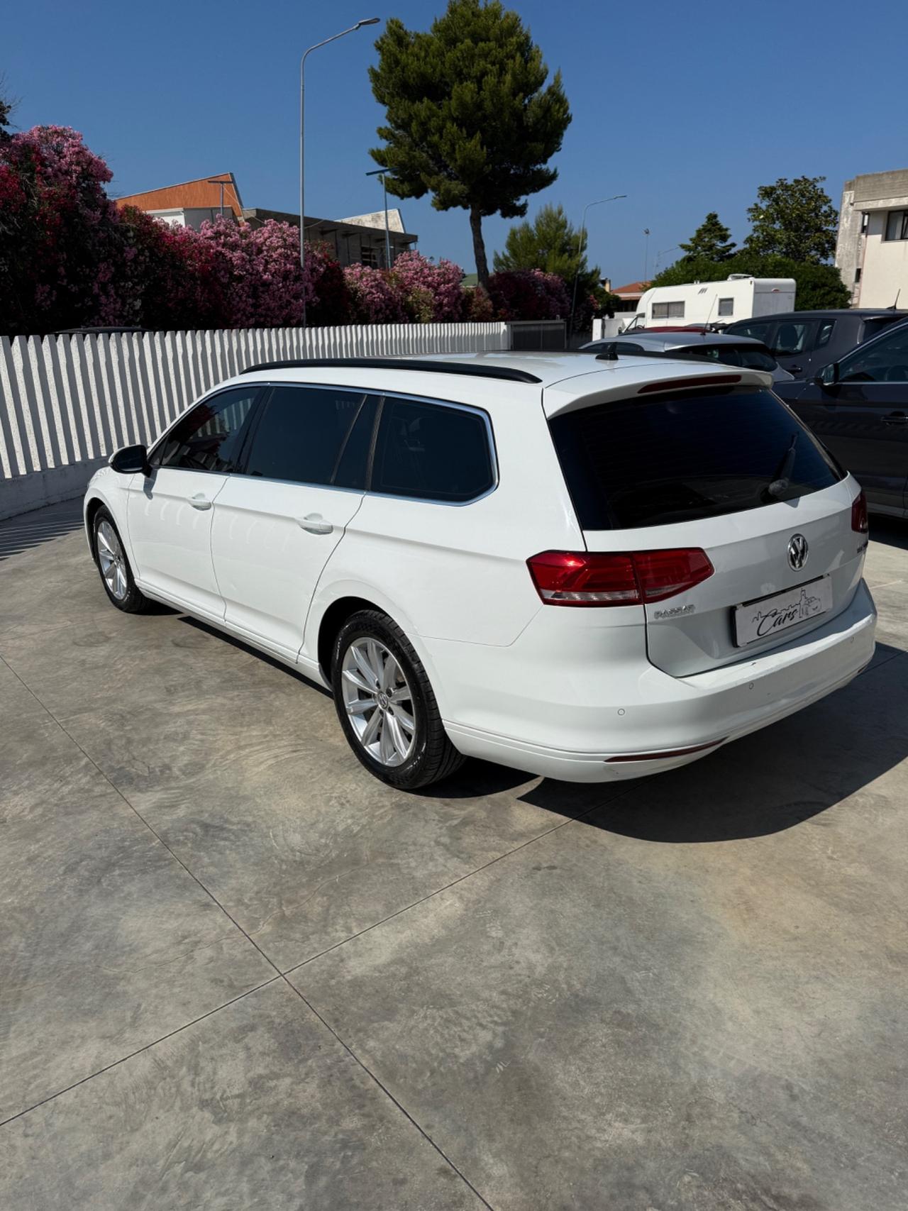 Volkswagen Passat Variant 1.6 TDI DSG Comfortline BlueMotion Tech.