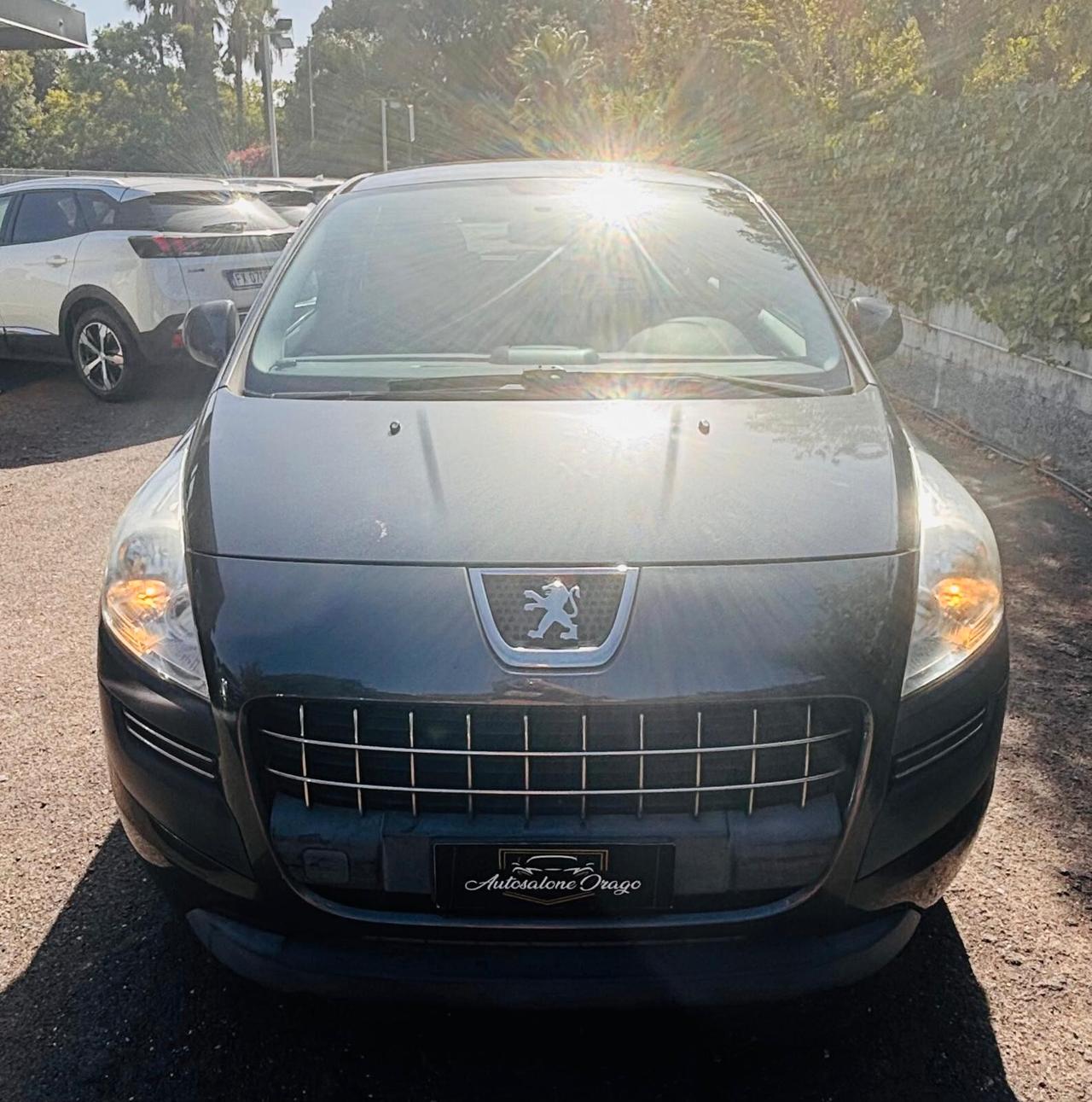Peugeot 3008 1.6 HDi 115CV Business