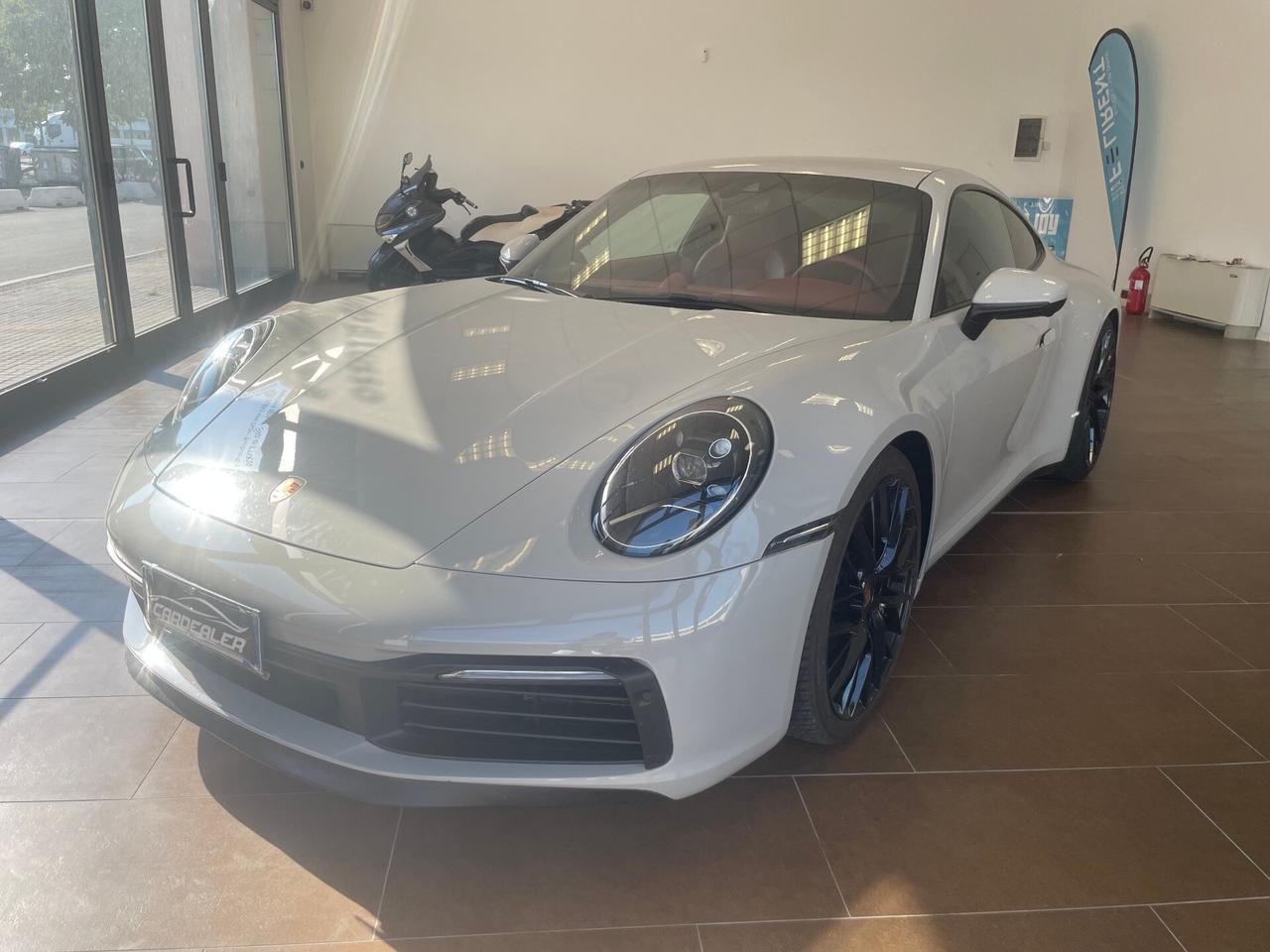 Porsche 911 Carrera 4S