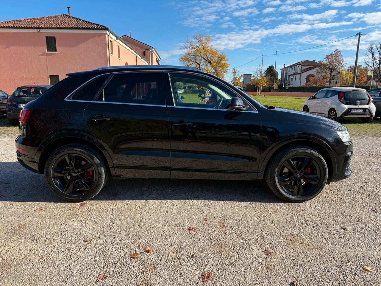 Audi Q3 2.0 TDI 150 CV quattro S tronic Sport