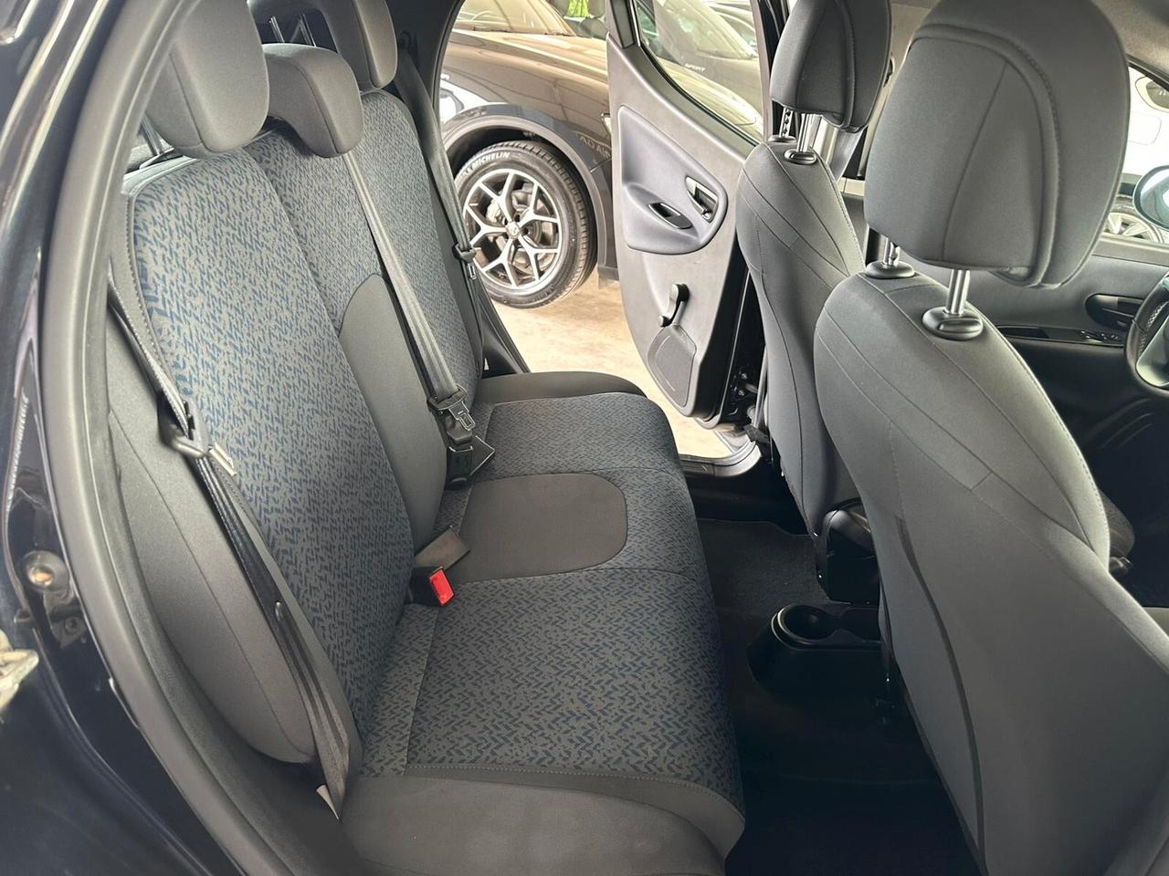 LANCIA YPSILON 1.0 FIREFLY 70CV HYBRID 2023