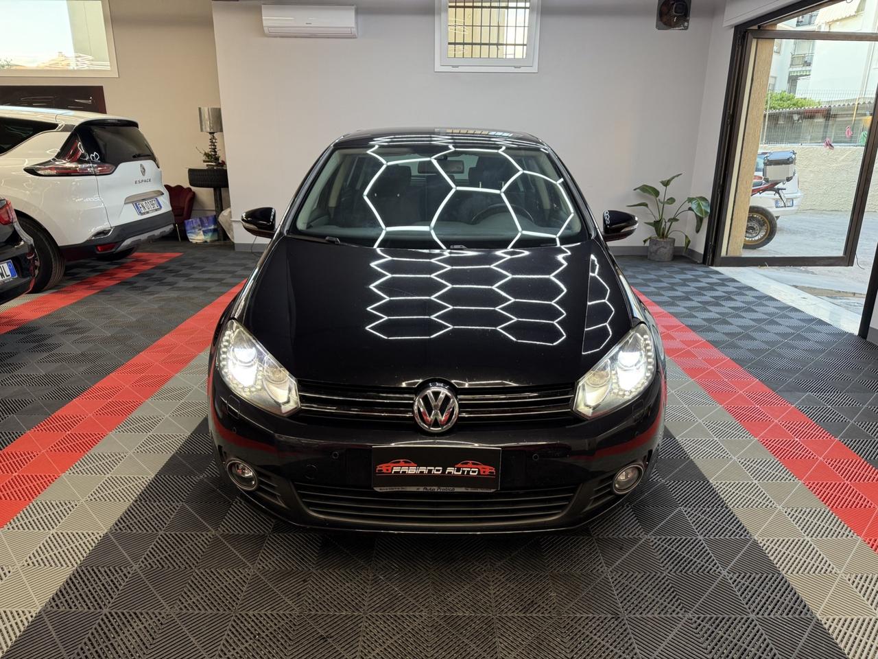 Volkswagen Golf 1.6 TDI LED - FABIANOAUTO