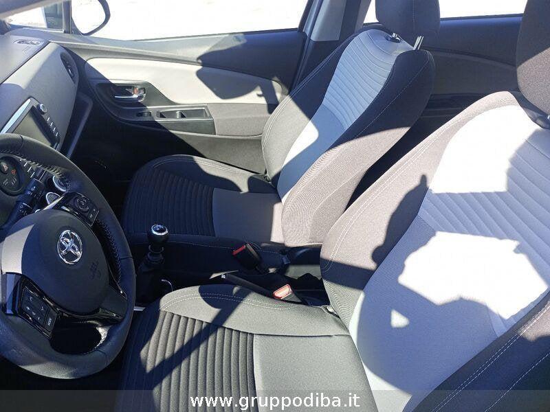 Toyota Yaris III 2017 5p Benzina 5p 1.5 Active my18