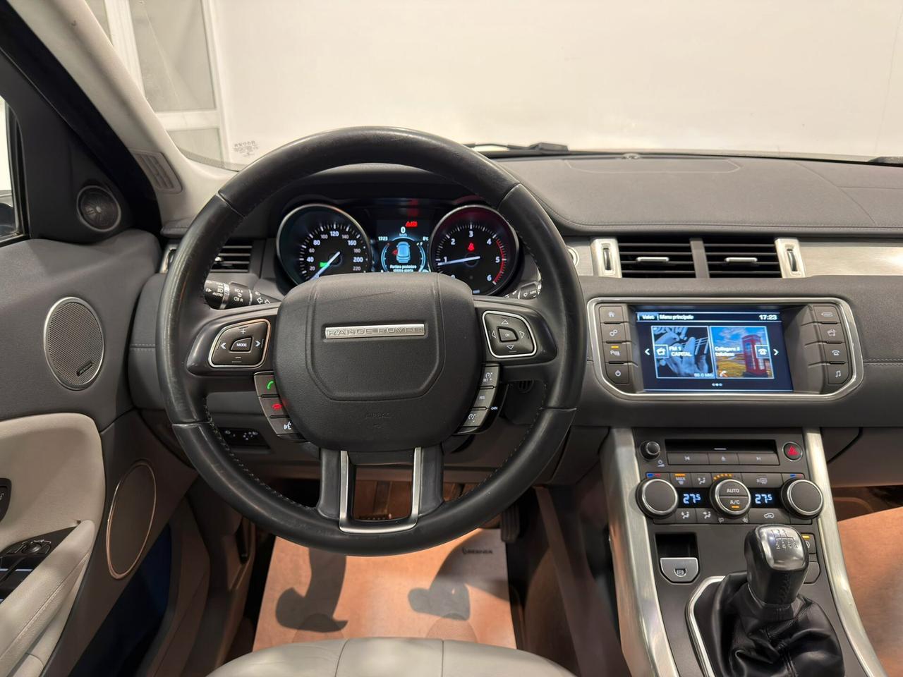 Land Rover Evoque 2.0 TD4 150 CV 5p. SE