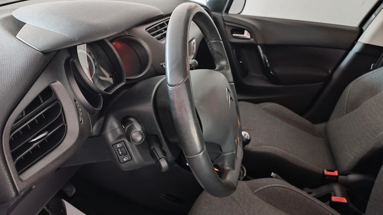Citroen C3 PureTech 82 Live Edition