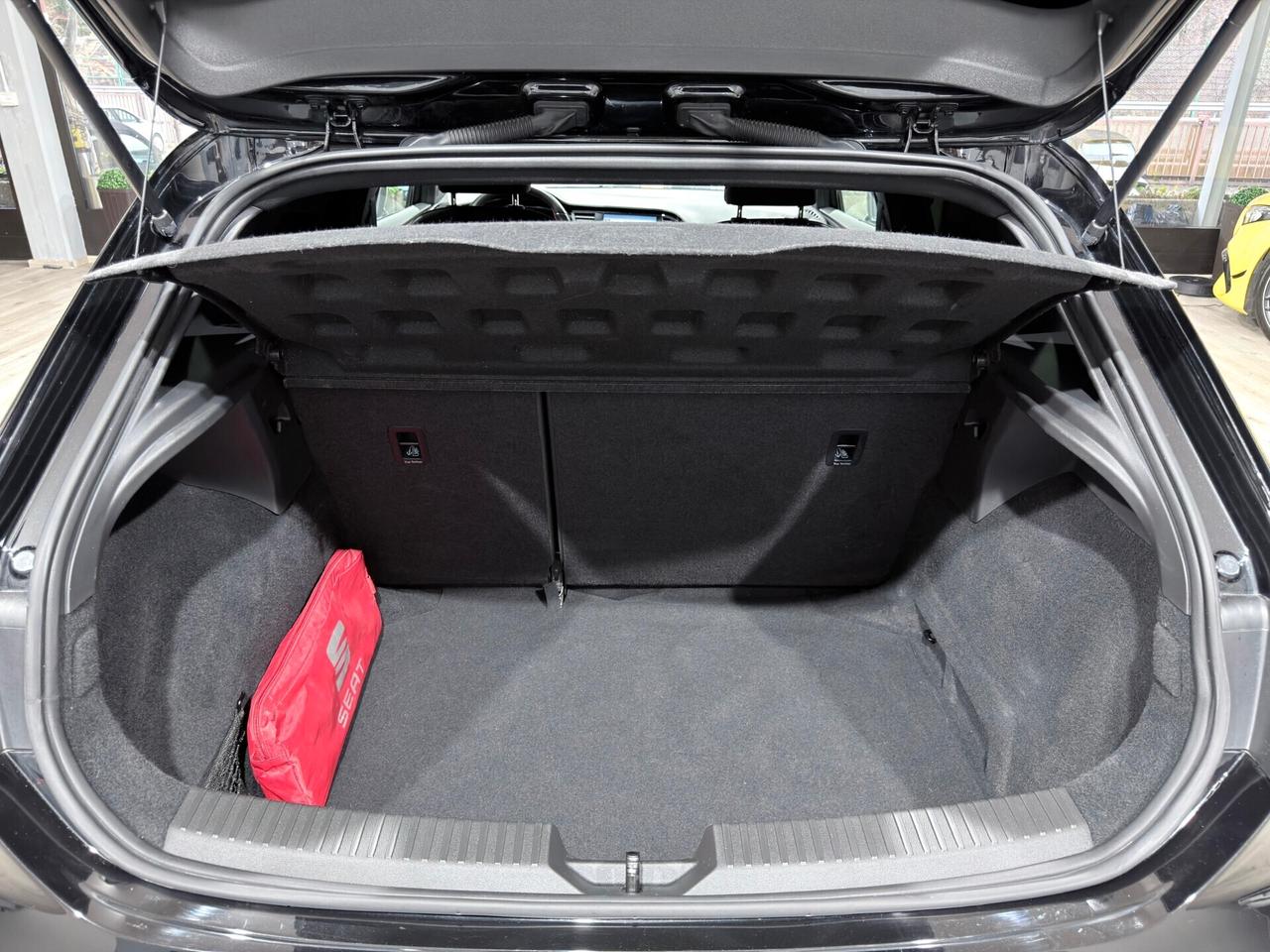 SEAT LEON FR 2.0TDI 150CV SPORT 2018 89.000KM