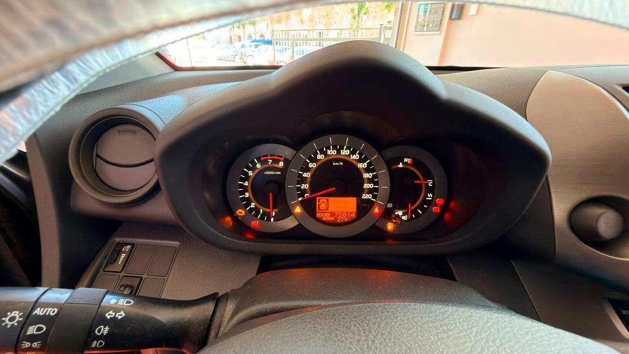 Toyota RAV 4 RAV4 Crossover 2.0 Exclusive