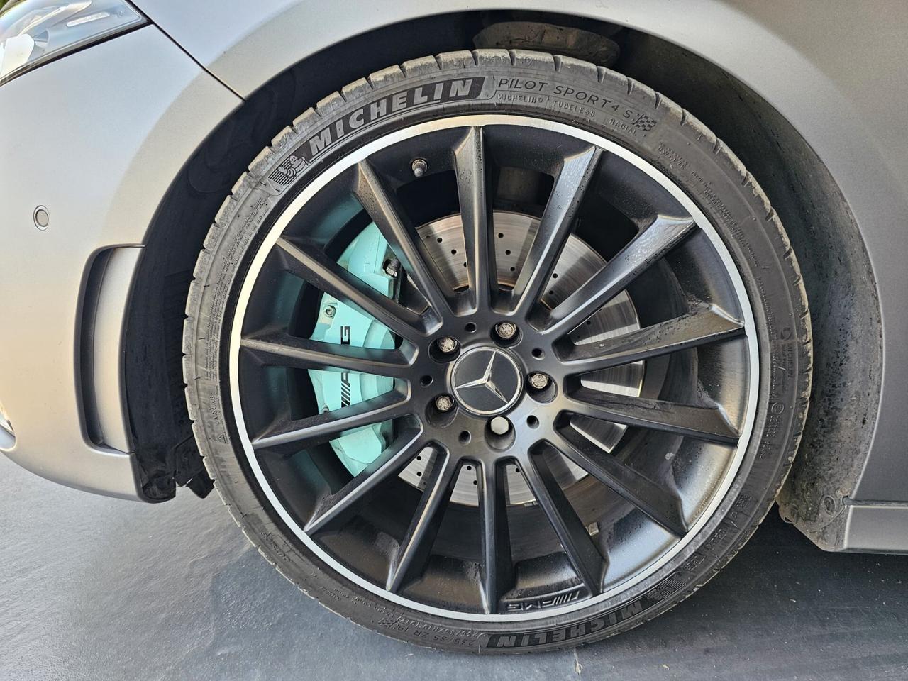 Mercedes-benz A 35 AMG A 35 4 Matic AMG Race Edition