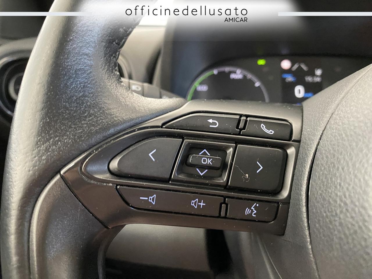 Toyota Yaris 1.5 hybrid active e-cvt