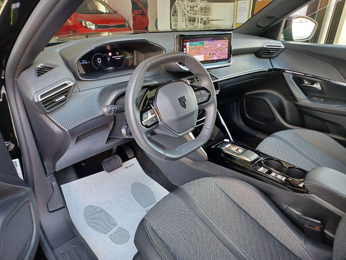PEUGEOT - 2008 - Benzina 131 cv EAT8 AUTOMATICA