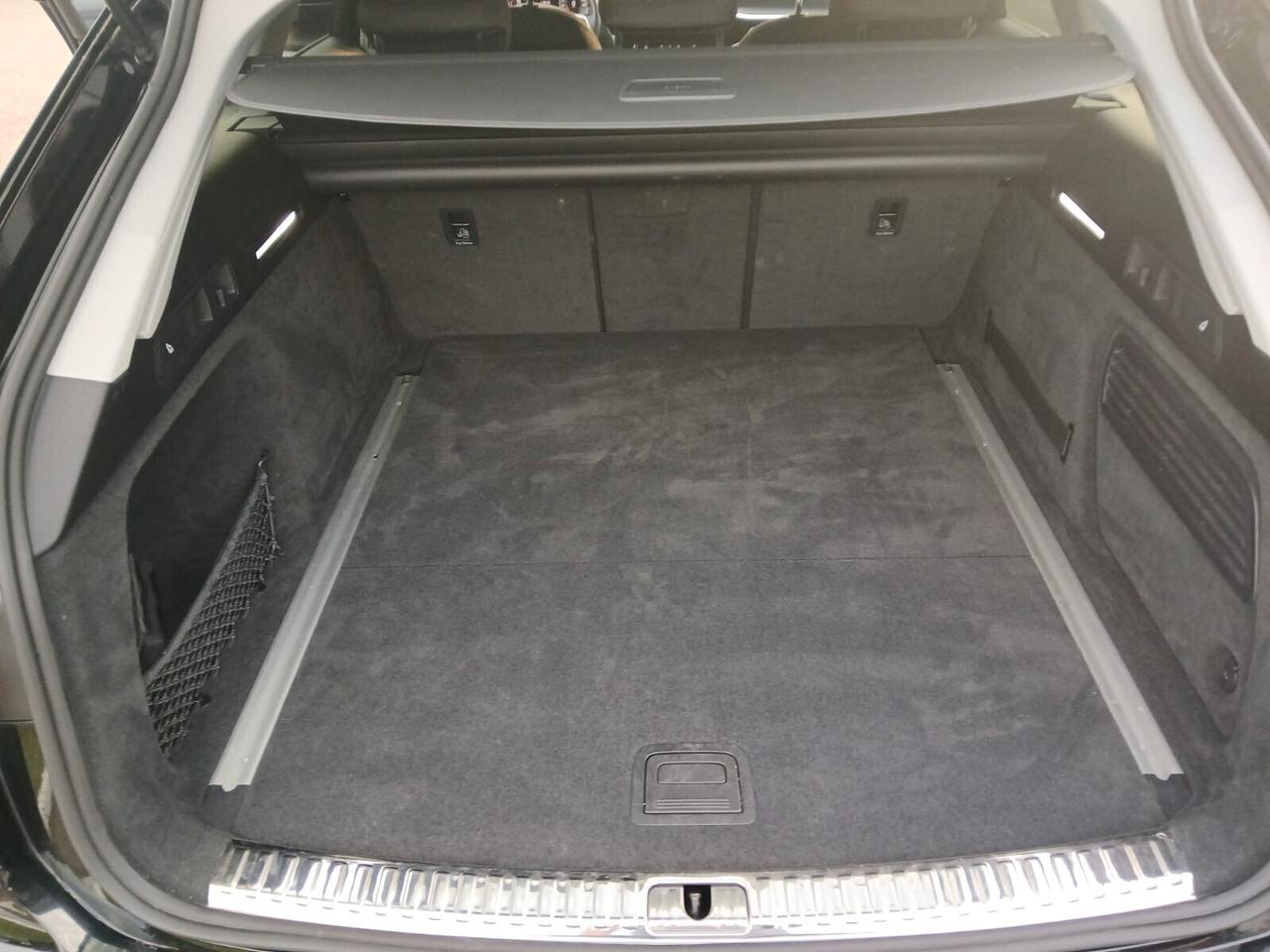 Audi A6 Avant 40 2.0 TDI quattro ultra S tronic Business-AZIENDALE