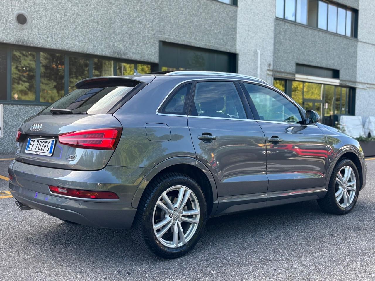 Audi Q3 2.0 TDI S-LINE 150 CV TETTO*quattro S tronic sport