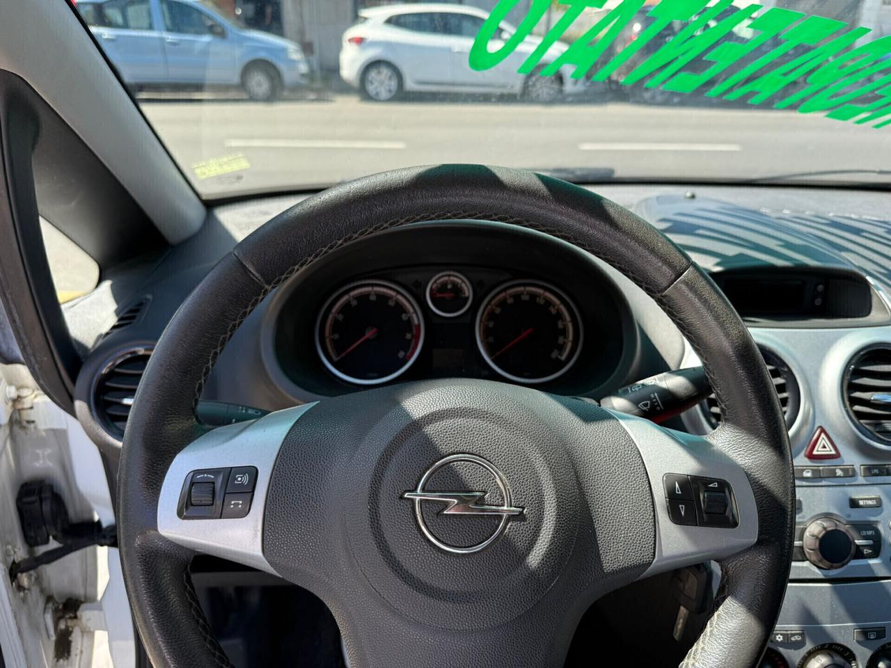 Opel Corsa 1.2 85CV 3 porte GPL-TECH Ecotec - ANNO 2012 - GPL CASA MADRE