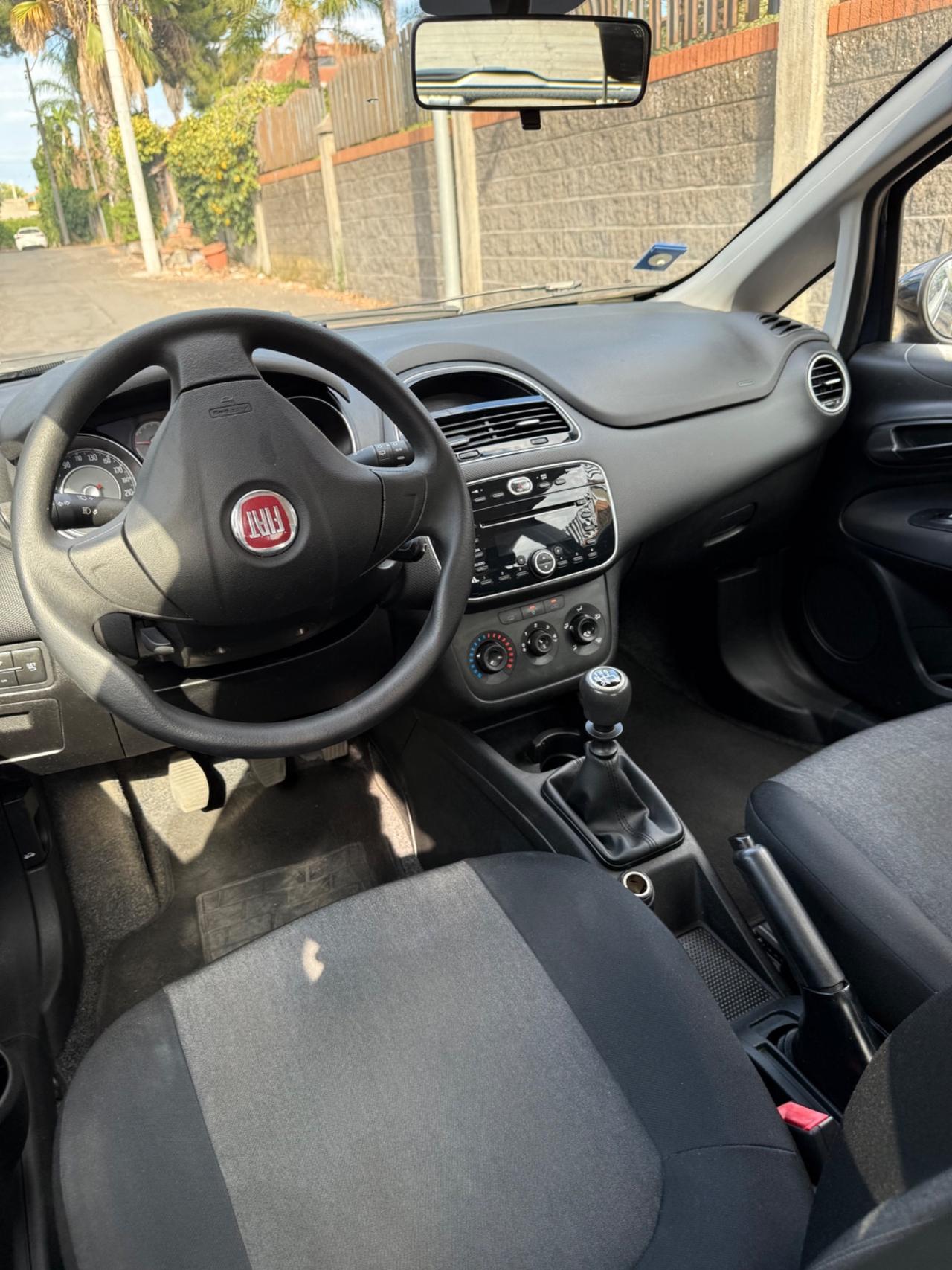 Fiat Punto 1.2 8V 5 porte Street