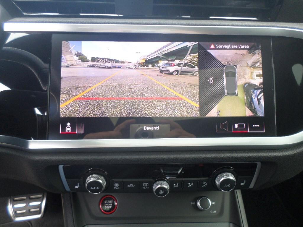 Audi Q3 RS Q3 quattro S tronic