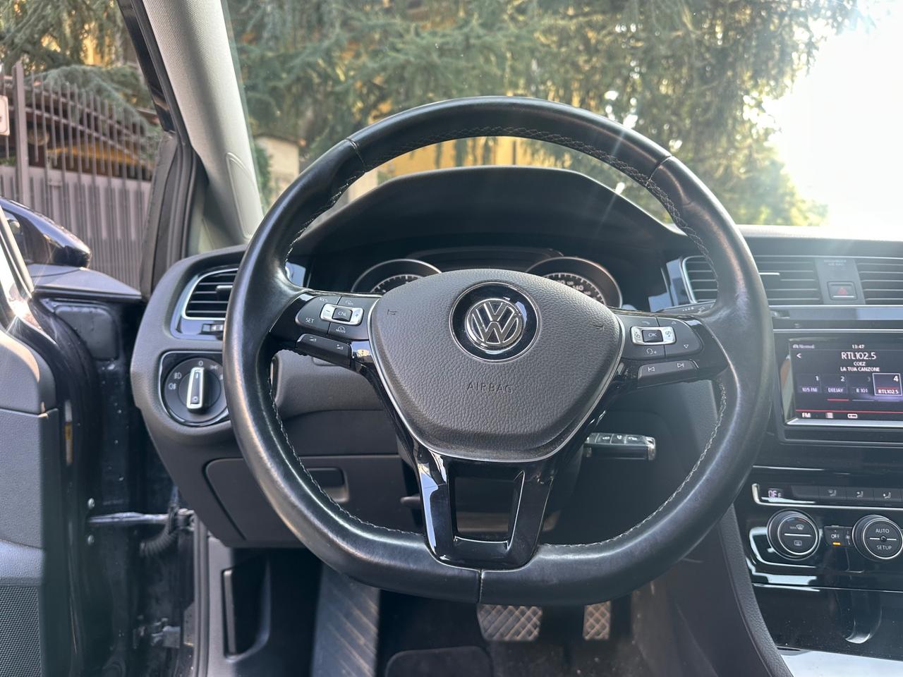 Volkswagen Golf 2.0 TDI DSG 5p. Highline BlueMotion Technology