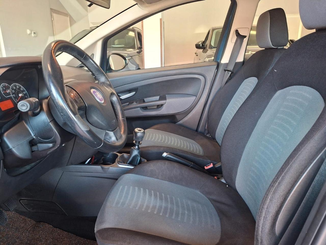 Fiat Grande Punto 5p 1.4 *NEOPATENTATI