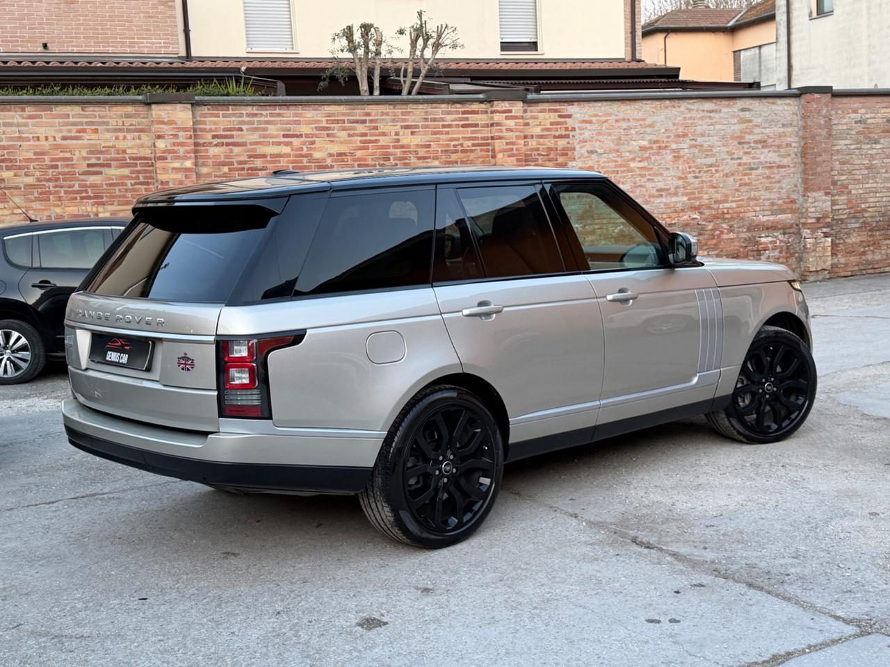 Land Rover Range Vogue 3.0 TDV6 AUTOBIOGRAPHI