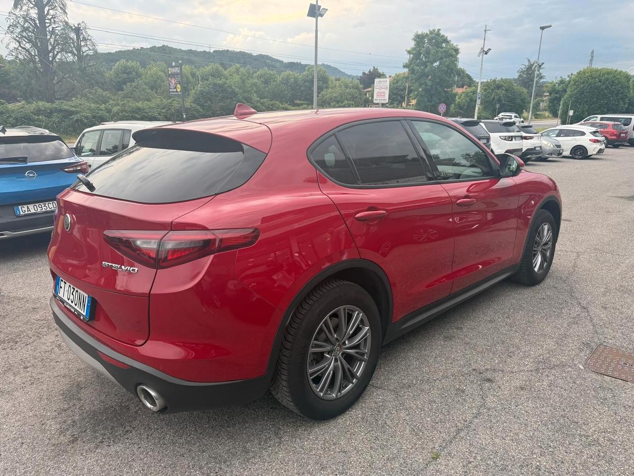Alfa Romeo Stelvio 2.0 Turbo 200 CV AT8 Q4 Executive