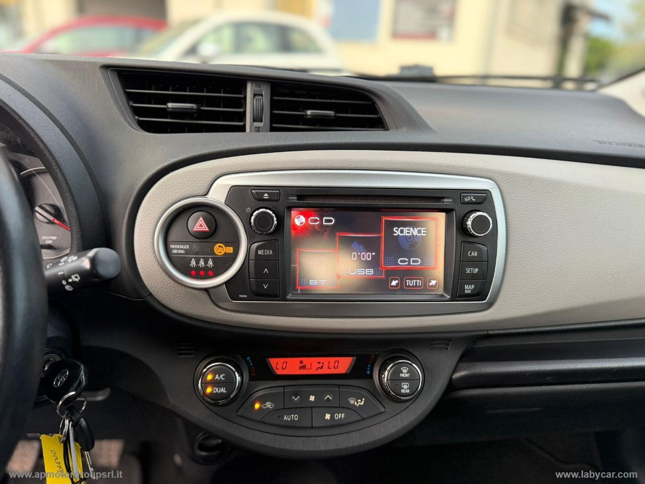 TOYOTA Yaris 1.0 5p. Lounge
