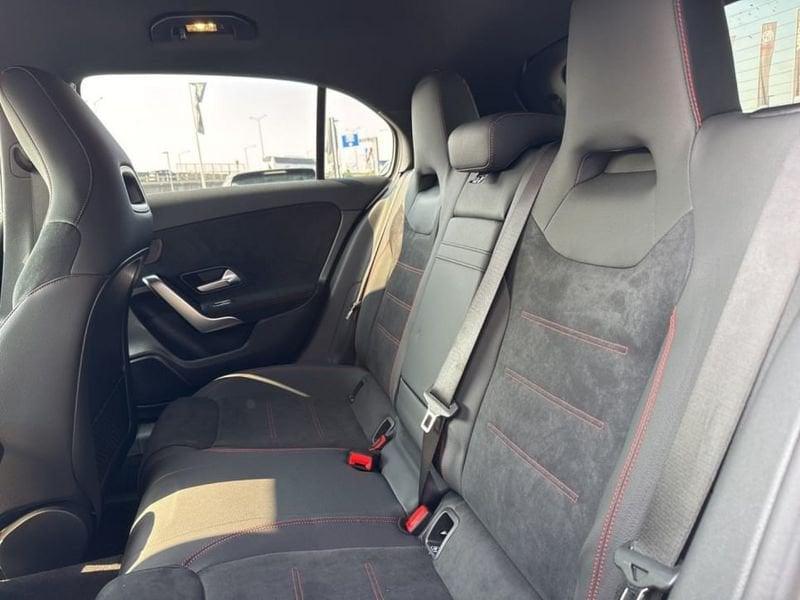 Mercedes-Benz Classe A 35 AMG 4Matic AMG Line Premium