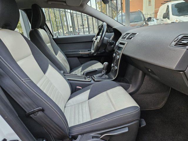 VOLVO V50 2.0 D cat