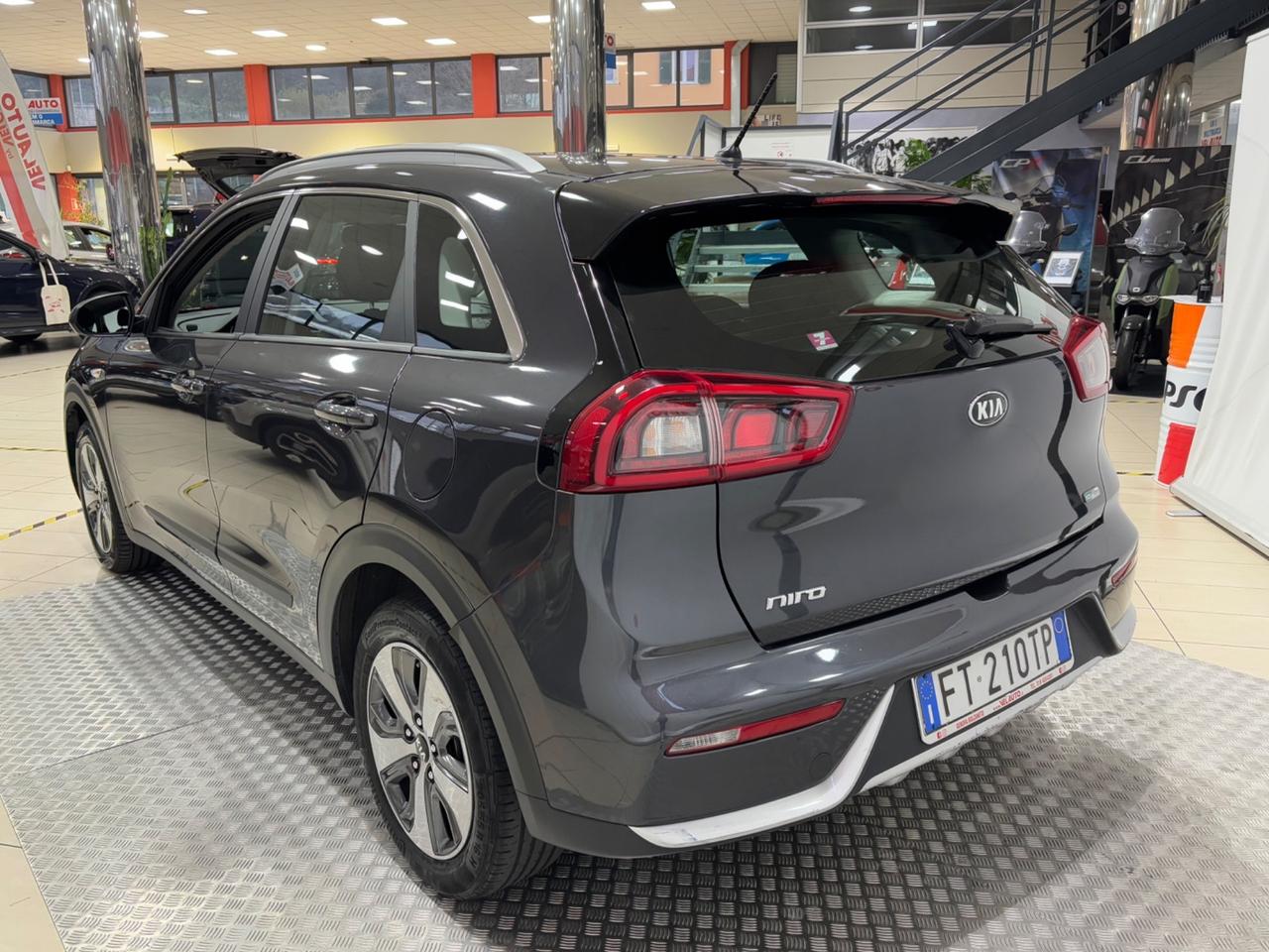 Kia Niro 1.6 GDi DCT HEV Urban