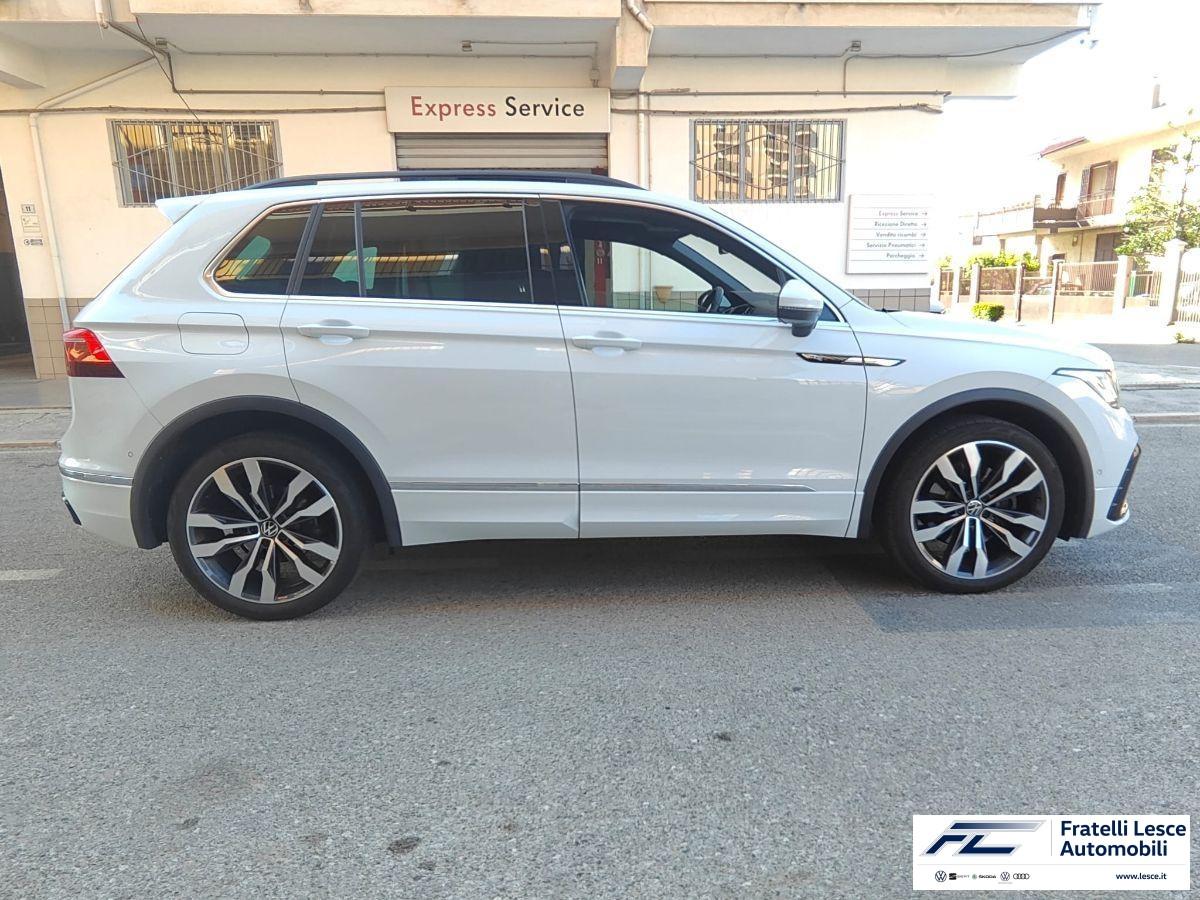 VOLKSWAGEN - Tiguan 2.0 tdi R-Line 4motion 200cv dsg (Pronta Consegna)