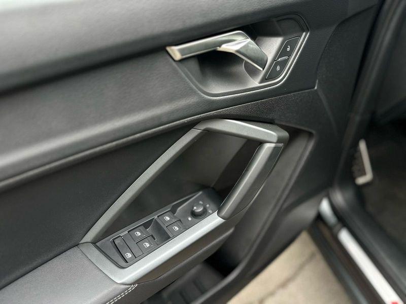 Audi Q3 SPB 35 TDI S tronic S line Camera Cockpit Matrix Led