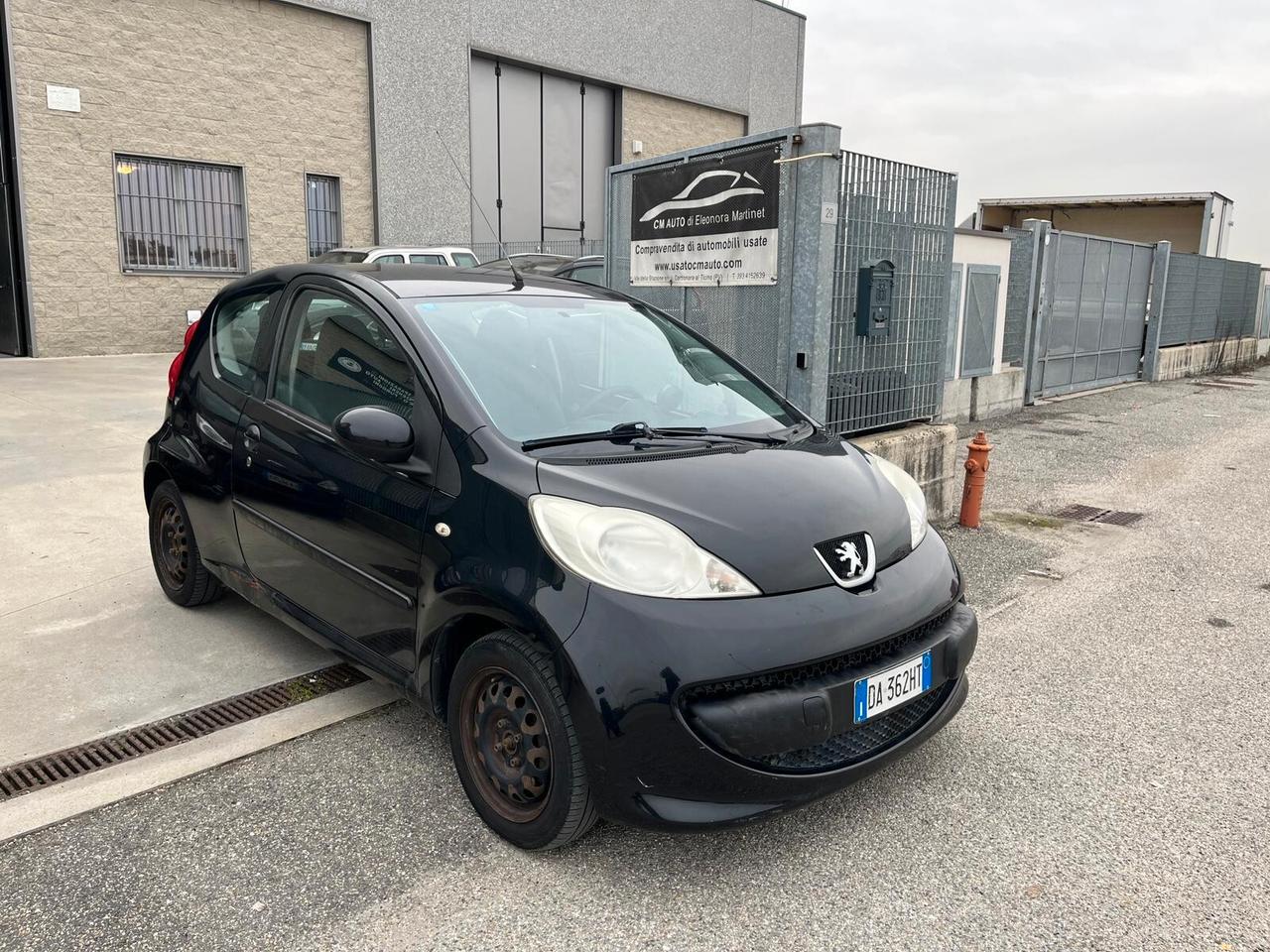 Peugeot 107 1.0 68CV 3p. Plaisir 2Tronic AUTOMATICA, NO CLIMA