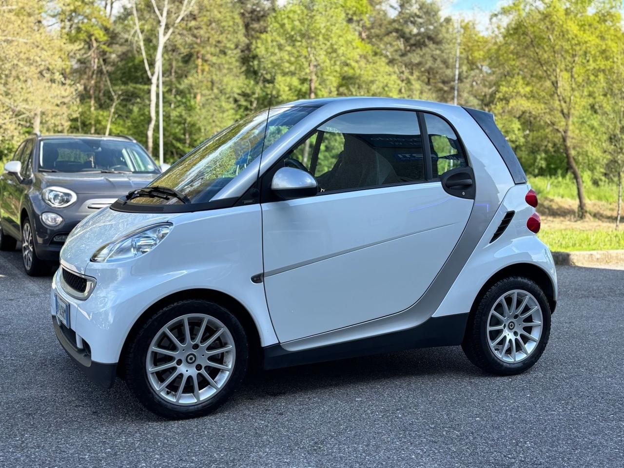 Smart ForTwo 1000 52 kW coupé passion