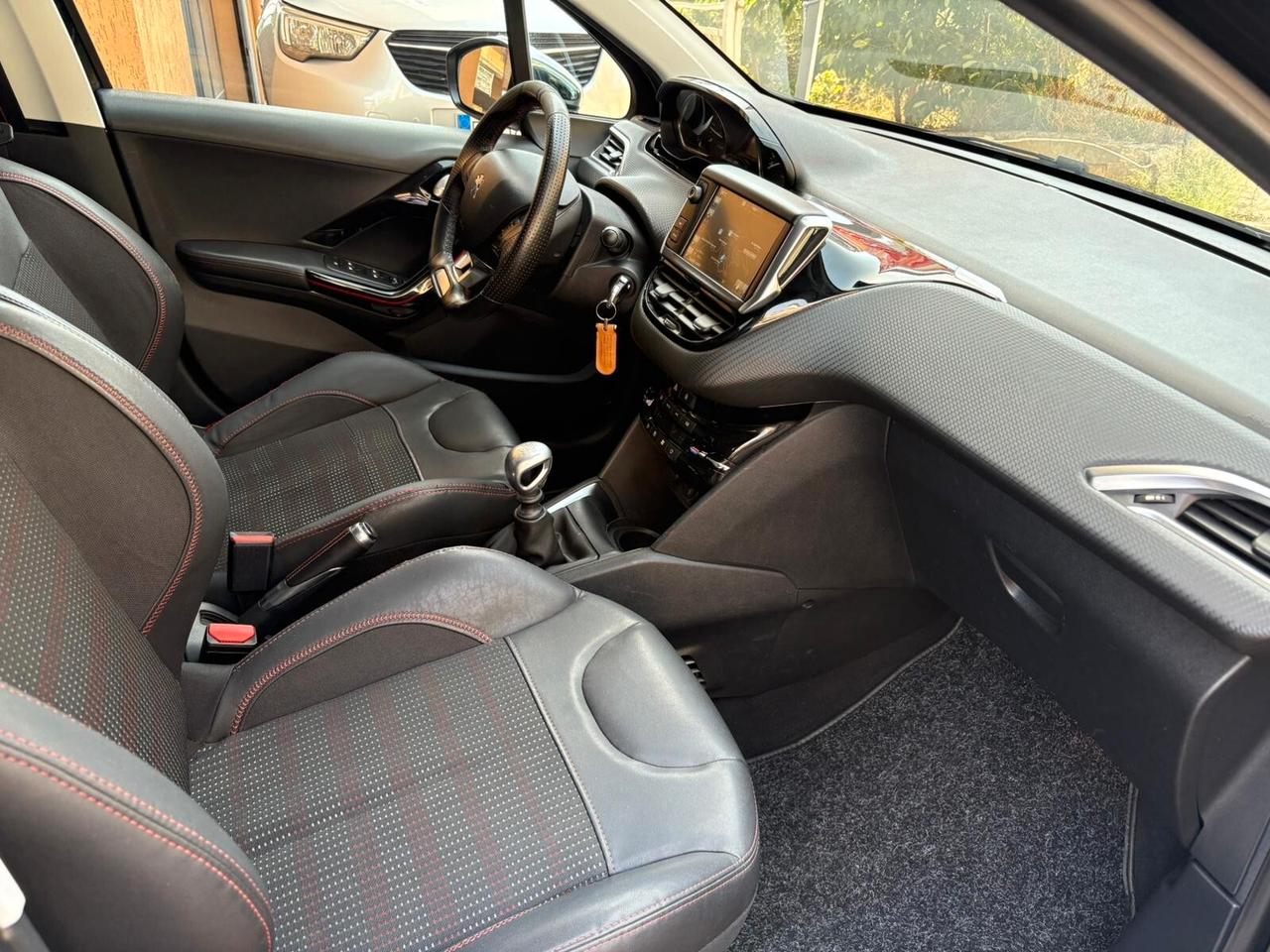 Peugeot 208 BlueHDi 120 S&S 5 porte GT Line
