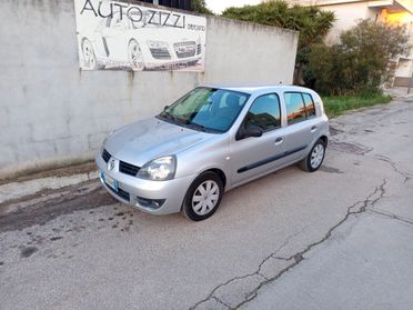 Renault Clio Storia 1.2 5 porte GPL Confort