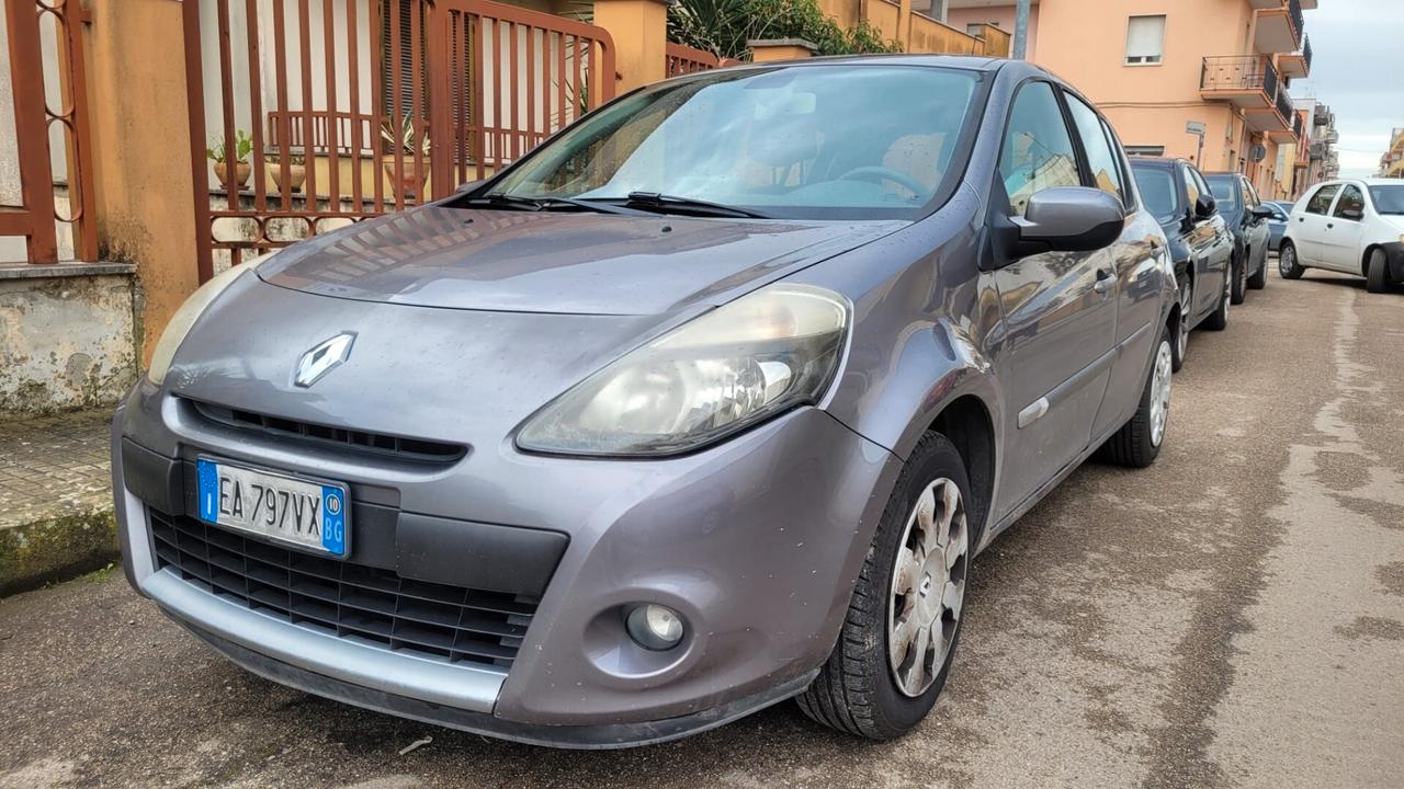 RENAULT Clio 1.2 Benzina/GPL 5p 75 CV *NAVI
