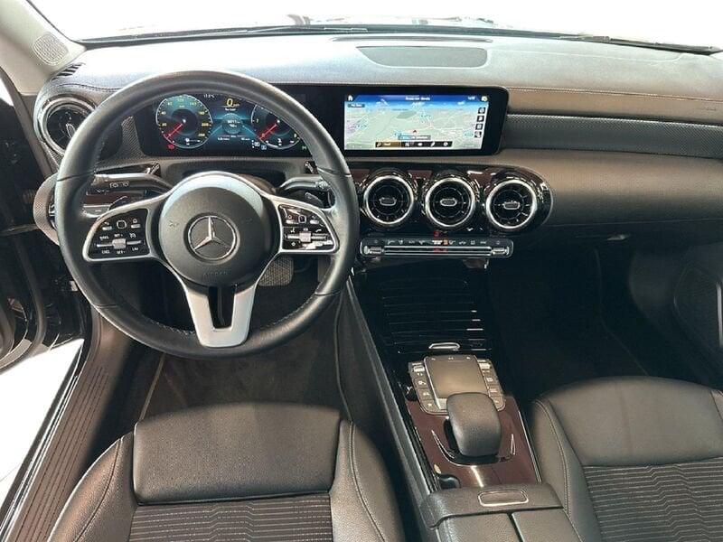 Mercedes-Benz CLA S.Brake CLA 180 d Automatic Shooting Brake Sport