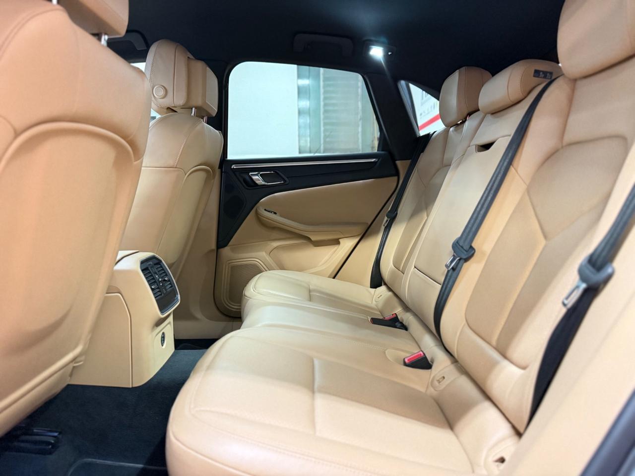 Porsche Macan 2.0