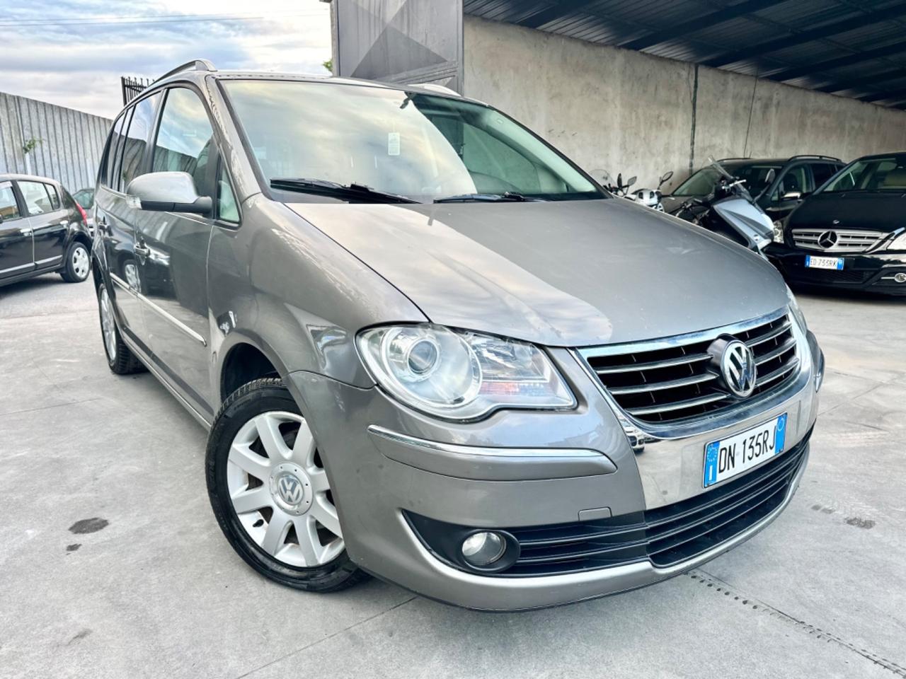 Volkswagen Touran 2.0 TDI 140cv 7 posti