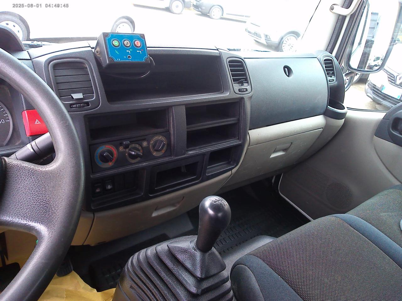 Nissan Cabstar NT 400 3000 E6 GRU AG 2510 2+2 JIB RIBALTABILE 92K