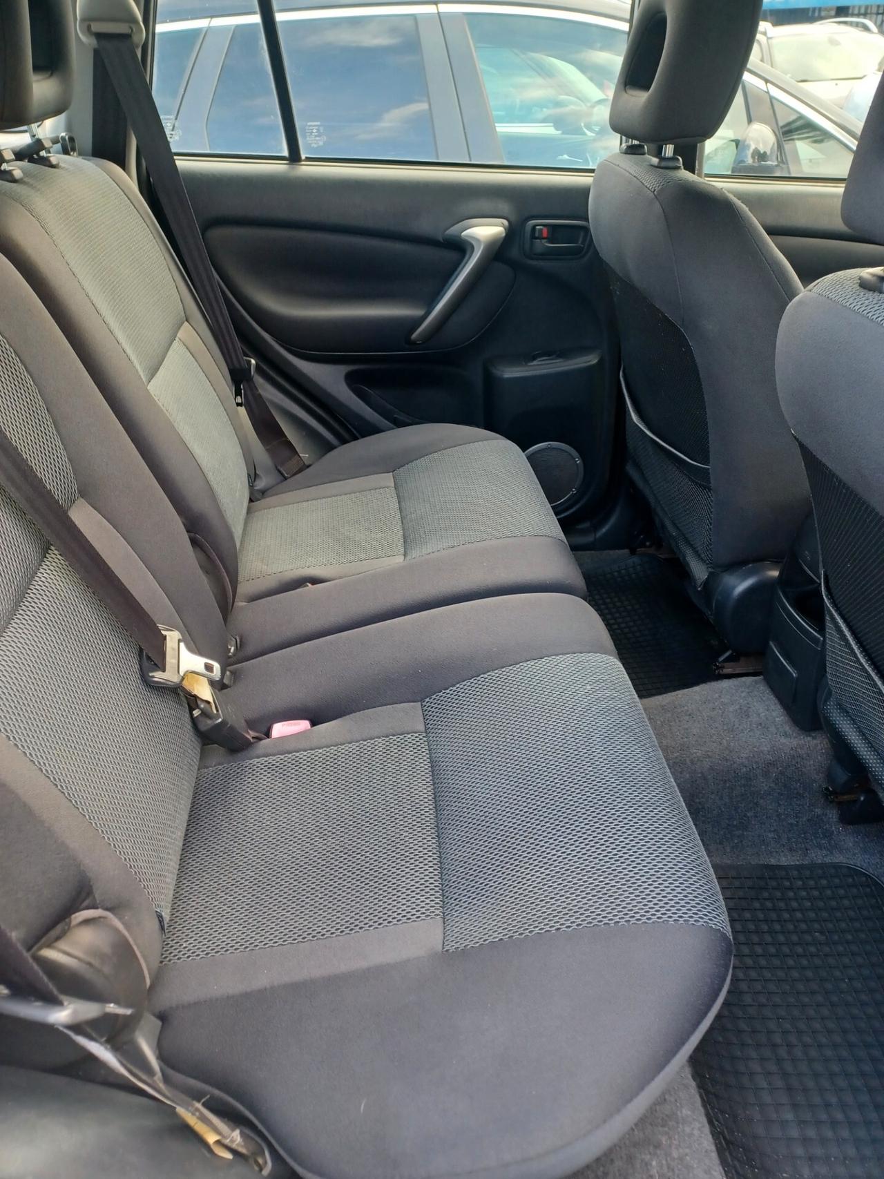 Toyota RAV 4 RAV4 2.0 Tdi D-4D cat 5 porte