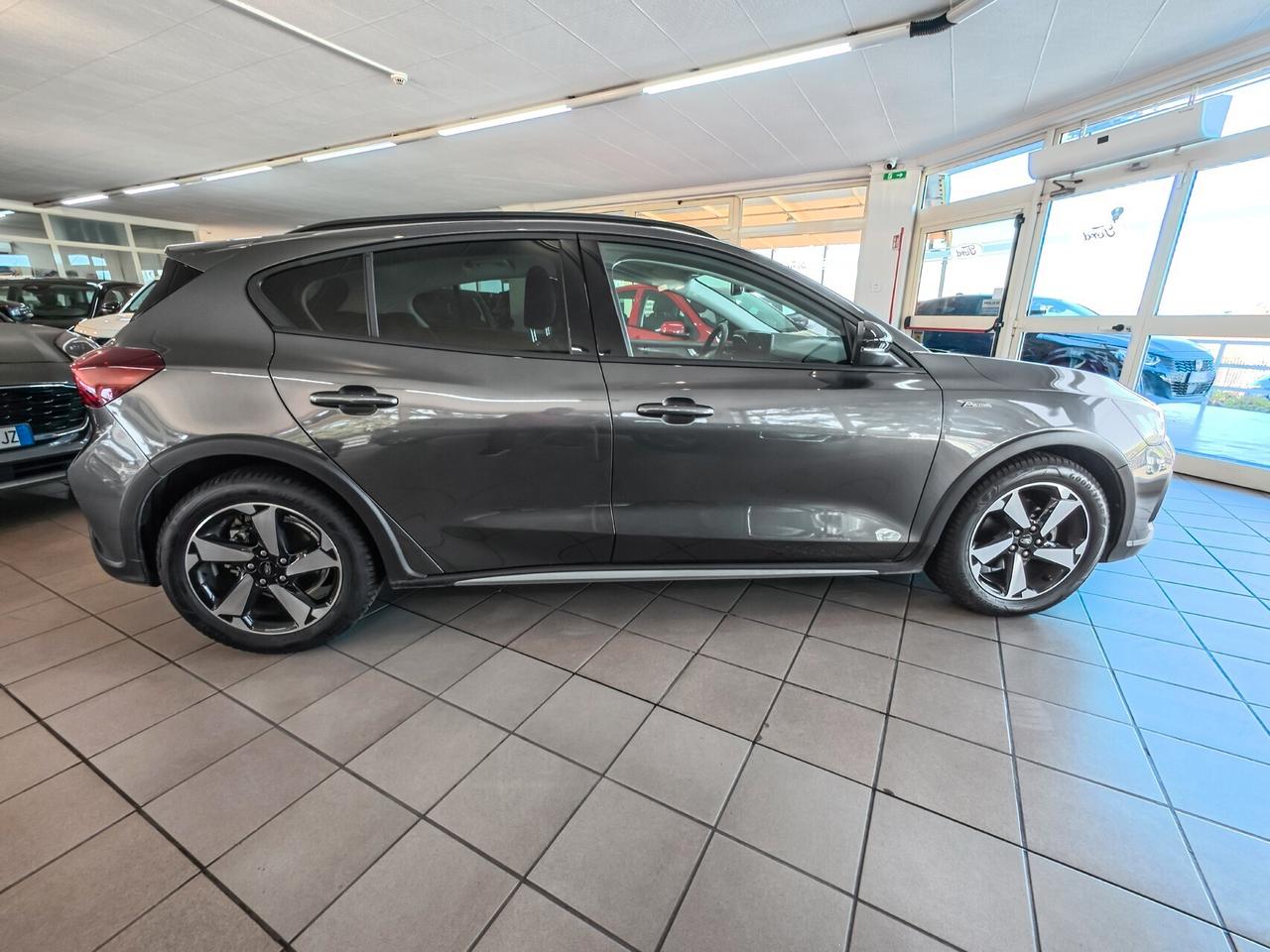 Ford Focus 1.0 EcoBoost Hybrid 125 CV 5p. Active X KM 5600 Garanzia estendibile fino a 2031