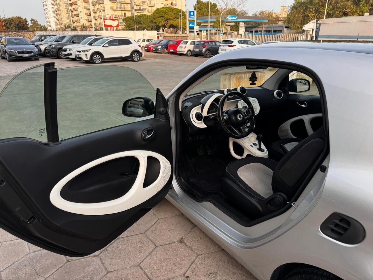 SMART FORTWO 1.0 BENZINA 70 CV 2015