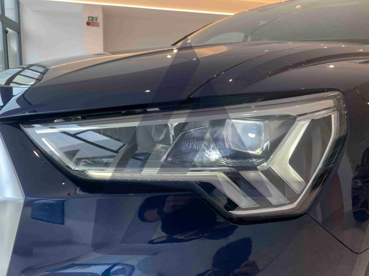 Audi Q3 35 TDI S tronic Business Advanced