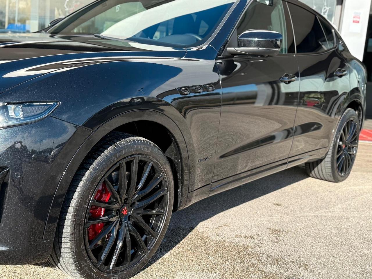 Maserati Levante V6 MODENA ESCLUSIVA NUOVA AFFARE