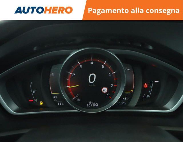 VOLVO V40 Cross Country T4 AWD Geartronic Summum