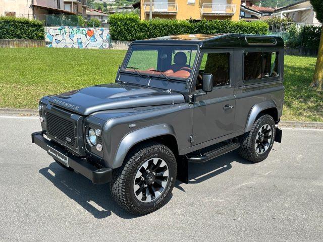 LAND ROVER Defender 90 2.2 TD4 Station Wagon SE NEOPATENTATI