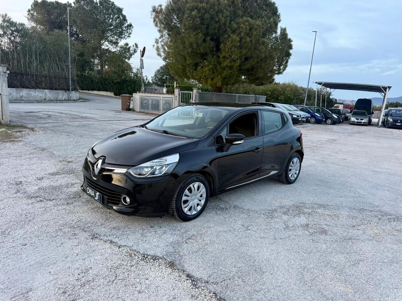 Renault Clio 1.2 Benzina GPL Neopatentati UNIPRO